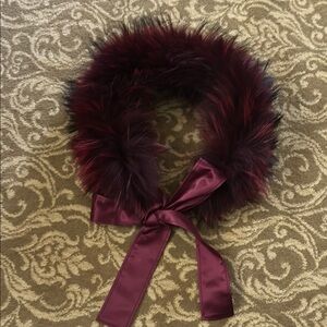 Brooks Brothers Elegant Burgundy Fur Collar with Satin Bow